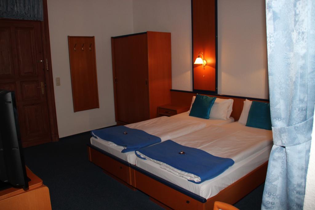 Haus Alexander Hotel Heringsdorf  Exterior foto