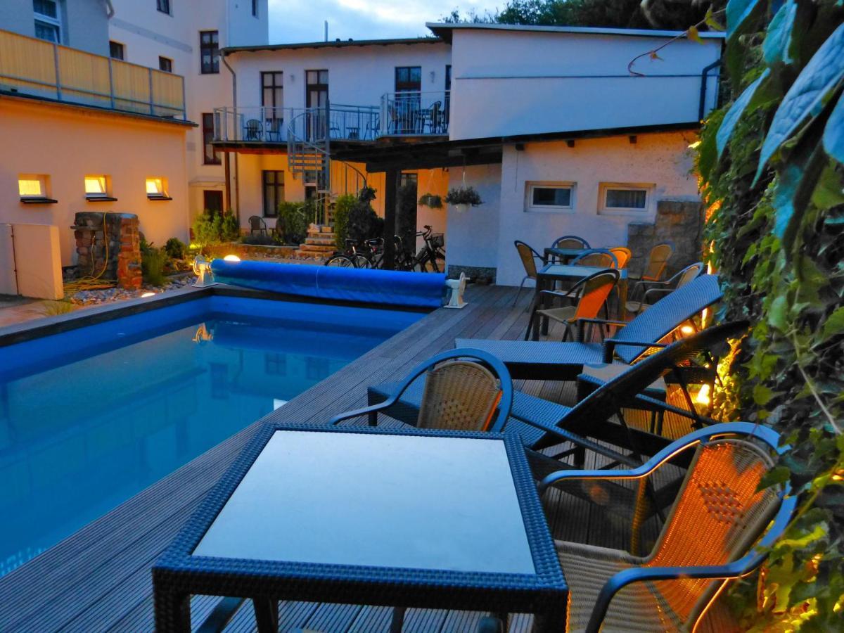 Haus Alexander Hotel Heringsdorf  Exterior foto